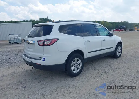 2017 Chevrolet Traverse Ls z USA, uszkodzony, nr VIN 1GNKRFED4HJ342237